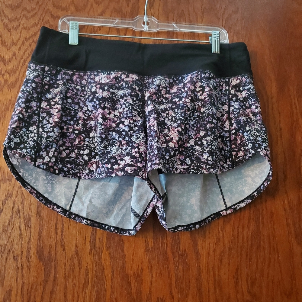 Lululemon Speed Up Shorts 4" Medium Rise Floral Spritz 10
